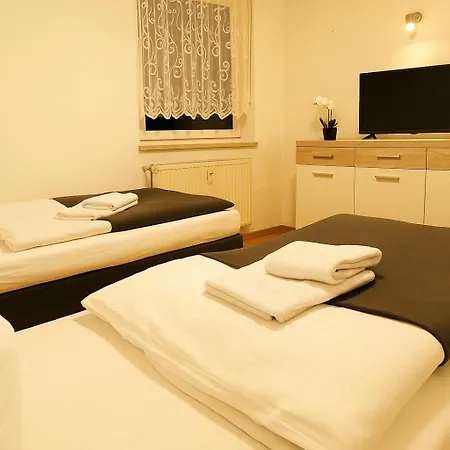 Sunnyhome Monteurwohnungen Und Nahe Regensburg Apartment